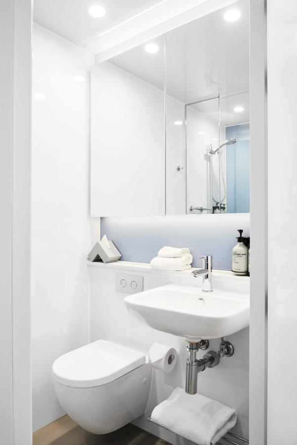 Modern City Living Studio Apartments At Franklin Near Melbourne City Centre ภายนอก รูปภาพ